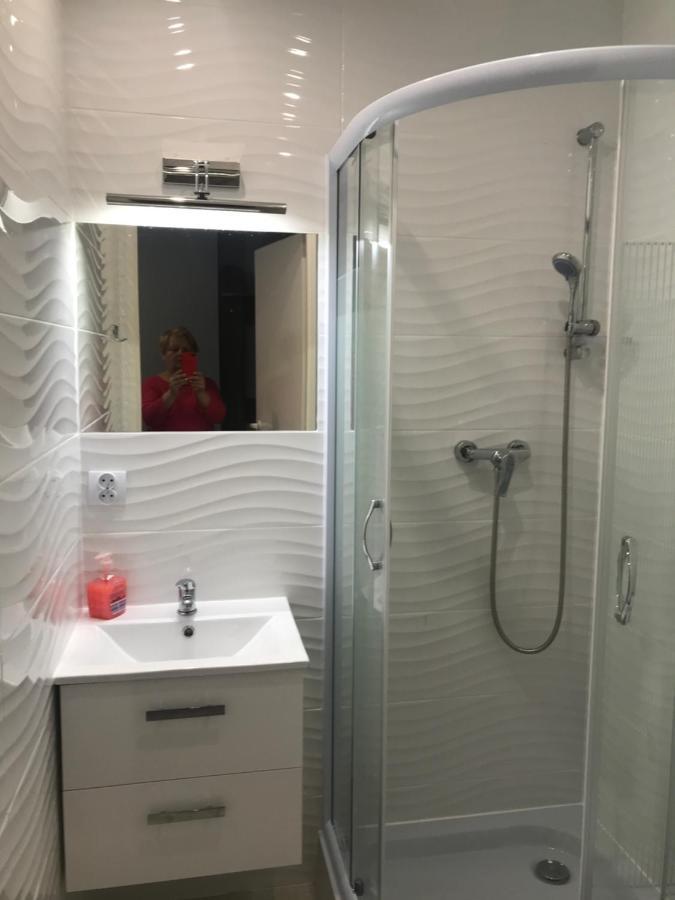 Stajnia Pod Debem Bed & Breakfast สตาราโควิเซอ ภายนอก รูปภาพ