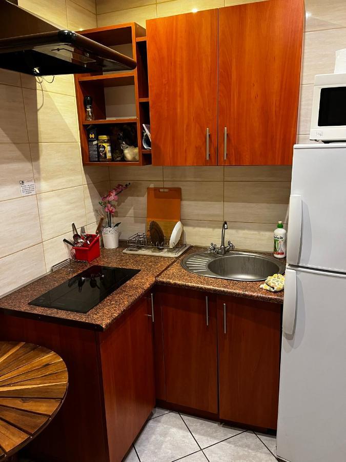 Stajnia Pod Debem Bed & Breakfast สตาราโควิเซอ ภายนอก รูปภาพ